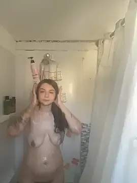 irohani_usagi – webcam model profile photo Image 11