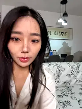 Big_ayu_ – webcam model profile photo Image 16