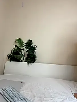 irohani_usagi – webcam model profile photo Image 6