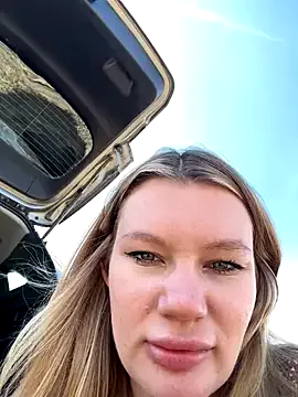 JP_Erotic_LIVE-Camera_ – webcam model profile photo Image 13