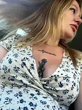 JP_Erotic_LIVE-Camera_ – webcam model profile photo Image 14