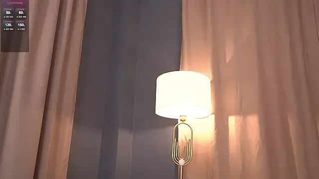 irohani_usagi – webcam model profile photo Image 3