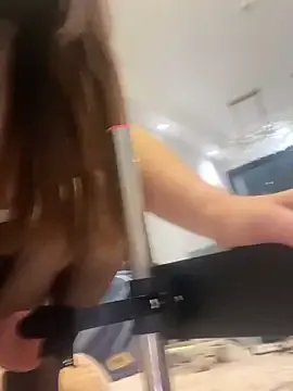 HotBella- – webcam model profile photo Image 16