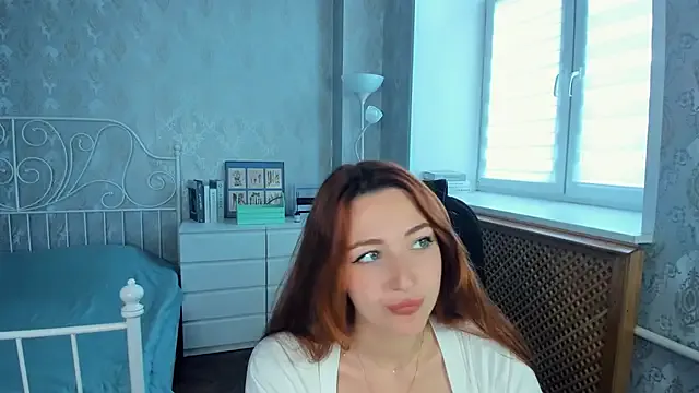 GouGou-111 – webcam model profile photo Image 4