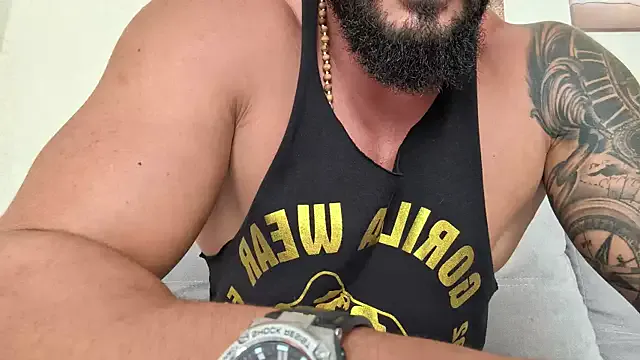 Yui-Ch – webcam model profile photo Image 10