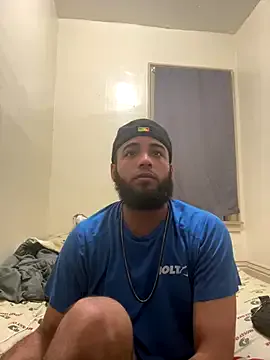 LeoPR00 – webcam model profile photo