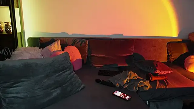 DoriDeluxe66 – webcam model profile photo Image 8