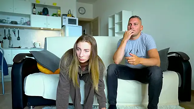 GouGou-111 – webcam model profile photo Image 15