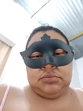 HotBella- – webcam model profile photo Image 18