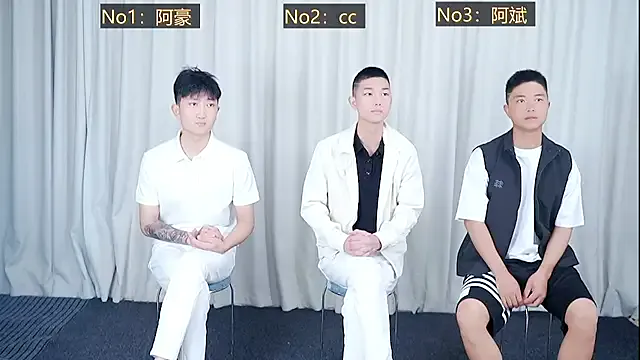 luxibaby – webcam model profile photo