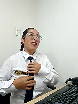 irohani_usagi – webcam model profile photo Image 3