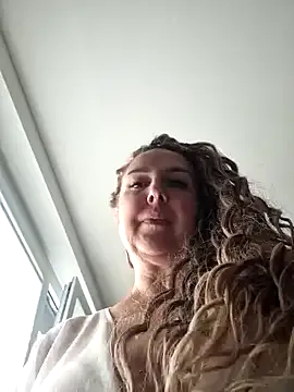 HotBella- – webcam model profile photo Image 3