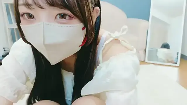 Big_ayu_ – webcam model profile photo Image 9