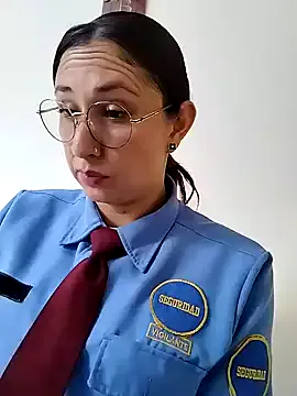 Tatiana_O – webcam model profile photo Image 9