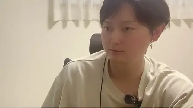 HotBella- – webcam model profile photo Image 6