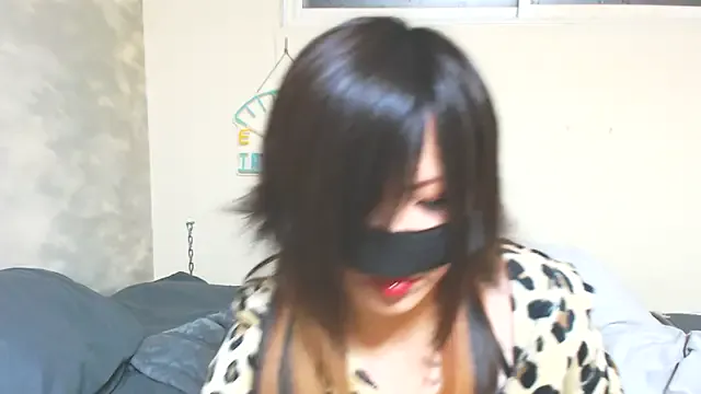 JP_Erotic_LIVE-Camera_ – webcam model profile photo Image 2