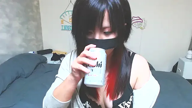 JP_Erotic_LIVE-Camera_ – webcam model profile photo Image 4