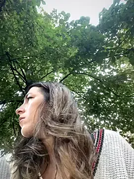 HotBella- – webcam model profile photo Image 16