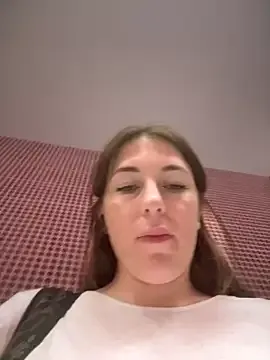 HotBella- – webcam model profile photo Image 8