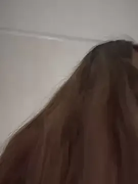 HugeBoobsAlice – webcam model profile photo Image 11