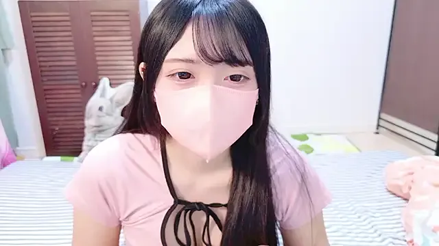 Yui-Ch – webcam model profile photo Image 19