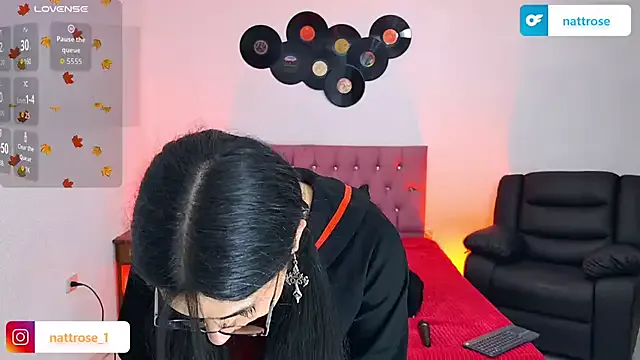 HotBella- – webcam model profile photo Image 18