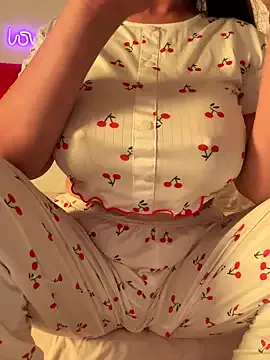 NA-KAREN-V8 – webcam model profile photo Image 8