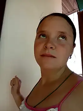 HotBella- – webcam model profile photo Image 5