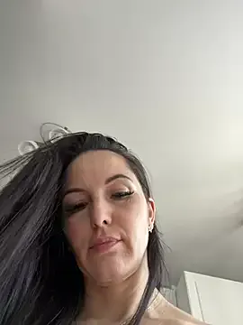 Playful_Amanda – webcam model profile photo