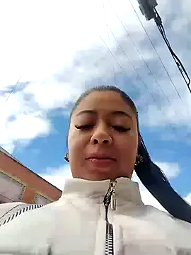 seraphine23 – webcam model profile photo Image 10