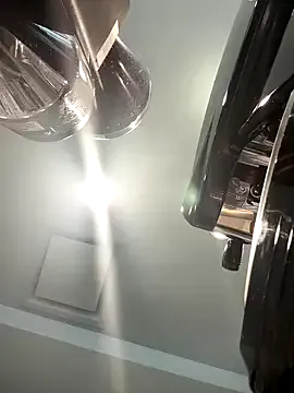 Hotpuja25 – webcam model profile photo Image 3