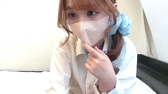 Yui-Ch – webcam model profile photo Image 13