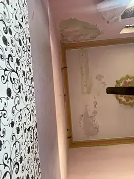 Yui-Ch – webcam model profile photo Image 11