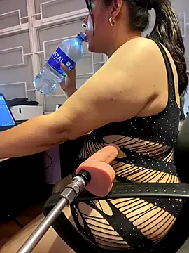 irohani_usagi – webcam model profile photo Image 15