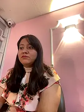 irohani_usagi – webcam model profile photo Image 8