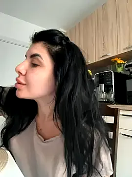 GouGou-111 – webcam model profile photo Image 11