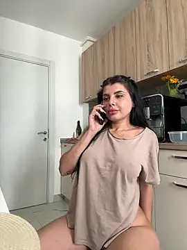 GouGou-111 – webcam model profile photo Image 8