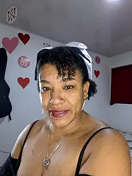 irohani_usagi – webcam model profile photo Image 3