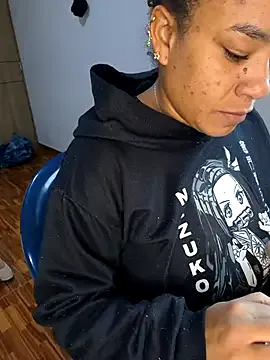 irohani_usagi – webcam model profile photo Image 6