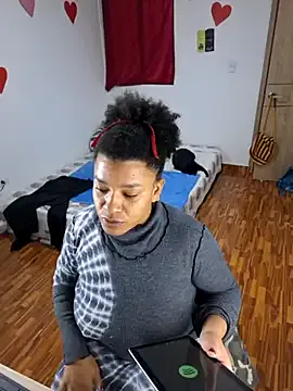 irohani_usagi – webcam model profile photo Image 8