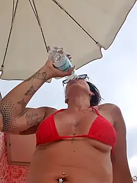 seraphine23 – webcam model profile photo Image 5