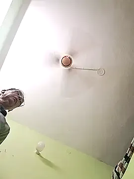 NA-KAREN-V8 – webcam model profile photo Image 12