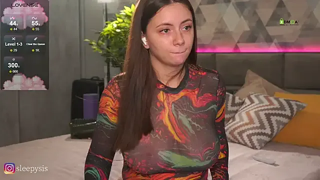 seraphine23 – webcam model profile photo Image 13