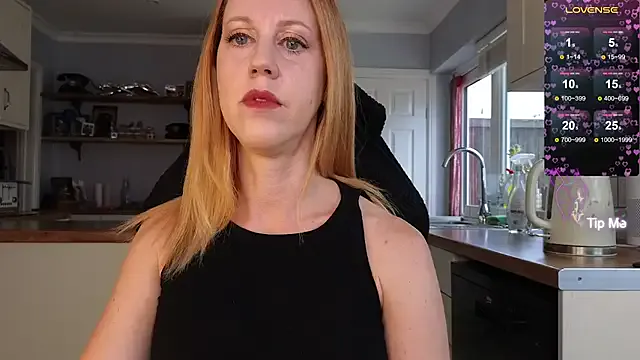 irohani_usagi – webcam model profile photo Image 2