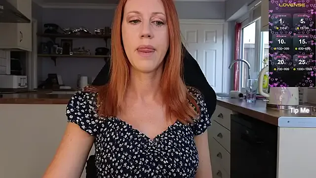 irohani_usagi – webcam model profile photo Image 3