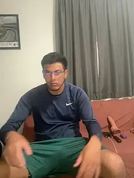 HotBella- – webcam model profile photo Image 3