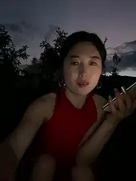 irohani_usagi – webcam model profile photo Image 3