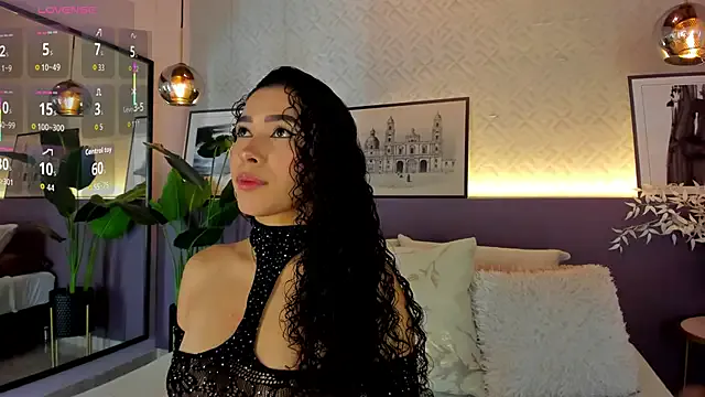 Sweet___Emily – webcam model profile photo Image 6