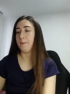 HotBella- – webcam model profile photo Image 10