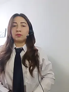 HotBella- – webcam model profile photo Image 17